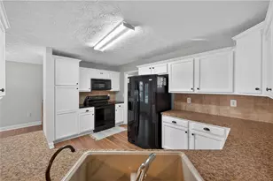 1354 Jefferson Station Rd, Jefferson, GA 30549 - Photo 12