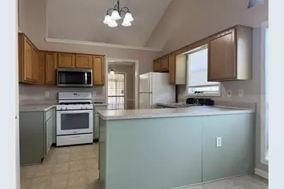 2925 Camelot Woods Drive, Lawrenceville, GA 30044 - Photo 12