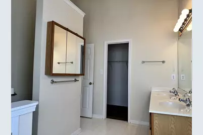 2925 Camelot Woods Drive, Lawrenceville, GA 30044 - Photo 22