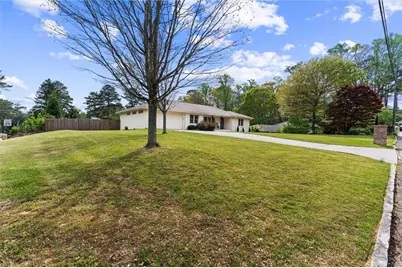 2489 Sunset Drive NE, Atlanta, GA 30345 - Photo 8