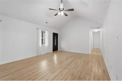 420 Stoneview Drive, Hoschton, GA 30548 - Photo 12