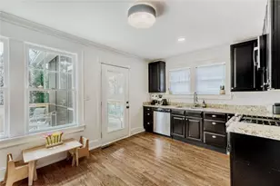 1049 Glenwood Ave SE, Atlanta, GA 30316 - Photo 10