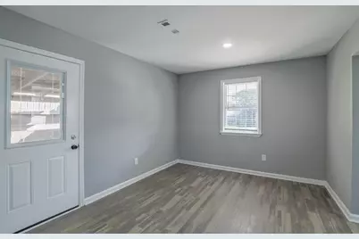 1089 Travis Road, Gainesville, GA 30501 - Photo 8