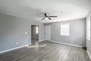 1089 Travis Rd, Gainesville, GA 30501 - Photo 6