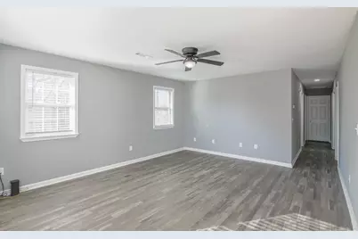 1089 Travis Road, Gainesville, GA 30501 - Photo 4