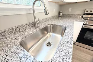 382 Arlington Ln, Commerce, GA 30529 - Photo 10