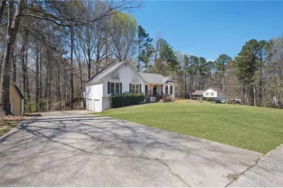 229 Oak Landing Drive, Douglasville, GA 30134 - Photo 6