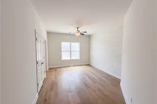 1225 Ewing Ives Dr, Dacula, GA 30019 - Photo 18