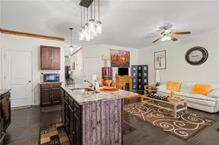 3180 Haynes Park Dr, Lithonia, GA 30038 - Photo 10