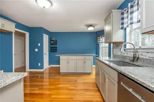 4875 Haley Ridge Ct, Cumming, GA 30028 - Photo 10