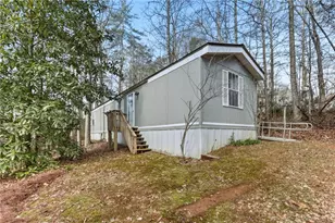 197 Woodville Heights Cir, Clarkesville, GA 30523 - Photo 8