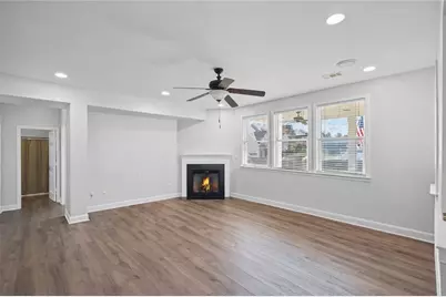 5545 Vickery Circle, Cumming, GA 30040 - Photo 10