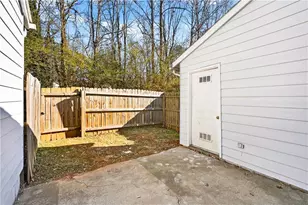 3867 Moran Way, Peachtree Corners, GA 30092 - Photo 6