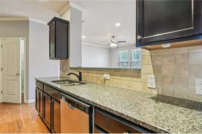 1519 Creek Bend Lane, Lawrenceville, GA 30043 - Photo 12