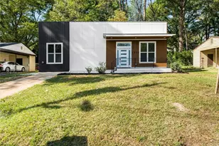 1571 Mary George Ave NW, Atlanta, GA 30318 - Photo 1