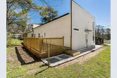 1571 Mary George Avenue NW, Atlanta, GA 30318 - Photo 36