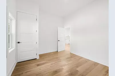 1571 Mary George Avenue NW, Atlanta, GA 30318 - Photo 12