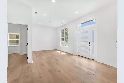 1571 Mary George Avenue NW, Atlanta, GA 30318 - Photo 10