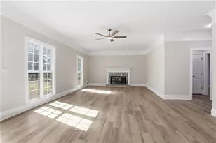 11 The Mdws Dr, Newnan, GA 30265 - Photo 2