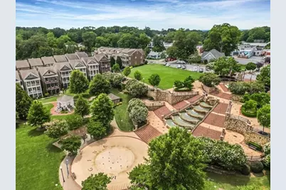 124 Parkside West Court, Norcross, GA 30071 - Photo 2