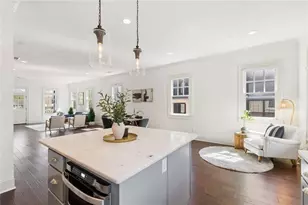 124 Parkside W Ct, Norcross, GA 30071 - Photo 12