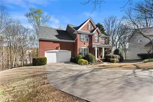 1000 Island Bluff Ln, Buford, GA 30518 - Photo 8