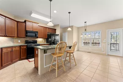 1000 Island Bluff Lane, Buford, GA 30518 - Photo 12