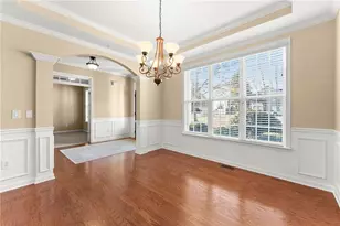 1000 Island Bluff Ln, Buford, GA 30518 - Photo 12