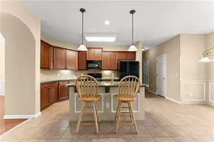 1000 Island Bluff Ln, Buford, GA 30518 - Photo 16