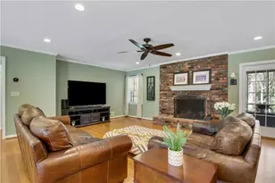 2778 Cosmos Dr NE, Atlanta, GA 30345 - Photo 8