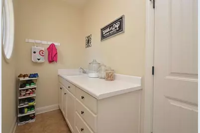 2713 Powell Court, Monroe, GA 30656 - Photo 32