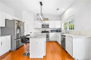 243 Wedmore Ct, Suwanee, GA 30024 - Photo 12
