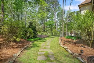 13405 Providence Lake Dr, Alpharetta, GA 30004 - Photo 48