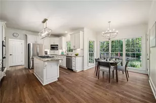 13405 Providence Lake Dr, Alpharetta, GA 30004 - Photo 14