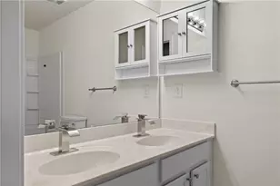 1805 Liberty Pkwy NW, Atlanta, GA 30318 - Photo 12