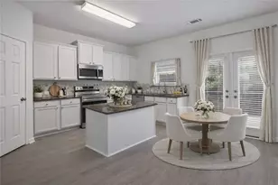 1805 Liberty Pkwy NW, Atlanta, GA 30318 - Photo 4