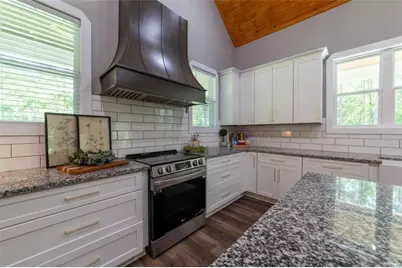 181 S Chattahoochee Drive S, Hogansville, GA 30230 - Photo 14