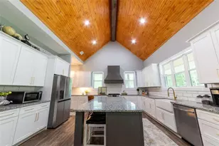 181 S Chattahoochee Dr S, Hogansville, GA 30230 - Photo 12