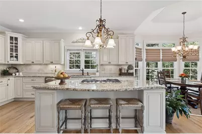 9275 Stoney Ridge Lane, Alpharetta, GA 30022 - Photo 10