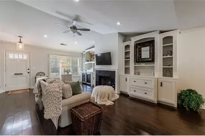 1836 S Garden Court NE, Brookhaven, GA 30319 - Photo 4
