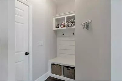 1090 Mosspointe Drive, Roswell, GA 30075 - Photo 36