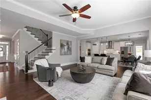 1090 Mosspointe Dr, Roswell, GA 30075 - Photo 14