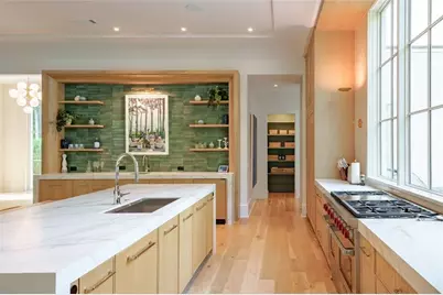 365 Valley Road NW, Atlanta, GA 30327 - Photo 10