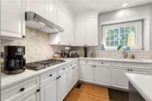 12579 Huntington Trace, Alpharetta, GA 30005 - Photo 6