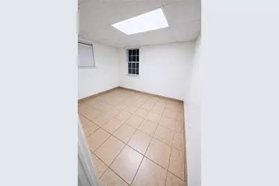 220 Sandy Springs Place #D, Atlanta, GA 30328 - Photo 8