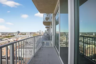 361 17th Street NW #1820, Atlanta, GA 30363 - Photo 2