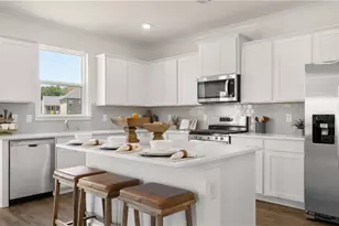 45 Weymouth Dr, Locust Grove, GA 30248 - Photo 2