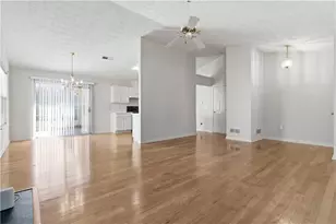 2524 Camrey Ct, Lawrenceville, GA 30044 - Photo 8