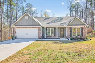 171 Lauren Ct, Statham, GA 30666 - Photo 1