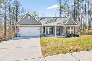 171 Lauren Ct, Statham, GA 30666 - Photo 2